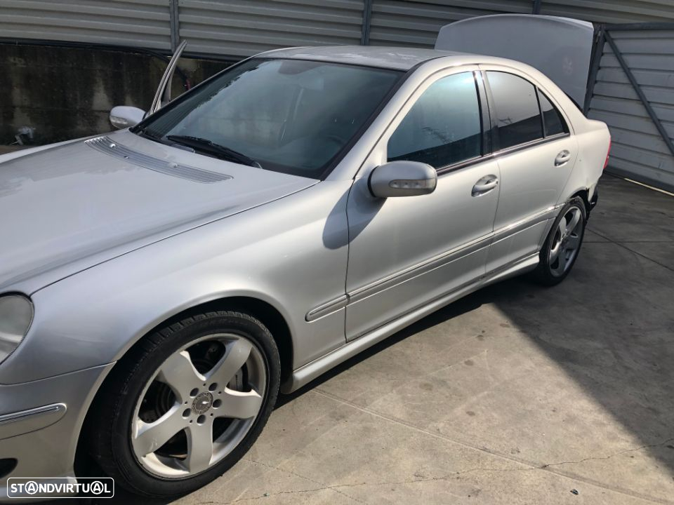 MERCEDES C 32 AMG W 203 (356 CV) DE 2002 PARA PEÇAS - 2