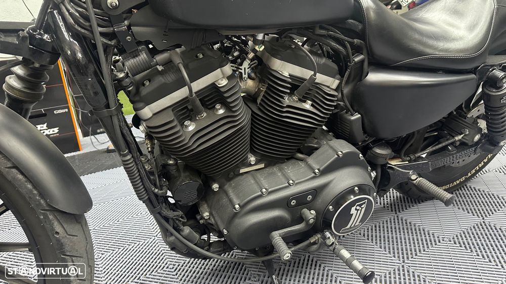 Harley-Davidson 883 Sportster 883 Black/Bobber - 10