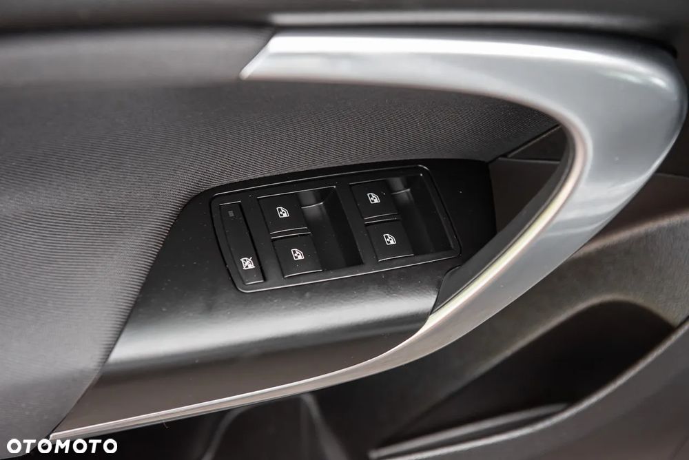 Opel Insignia 1.6 CDTI Sports Tourer ecoFLEXStart/Stop - 17