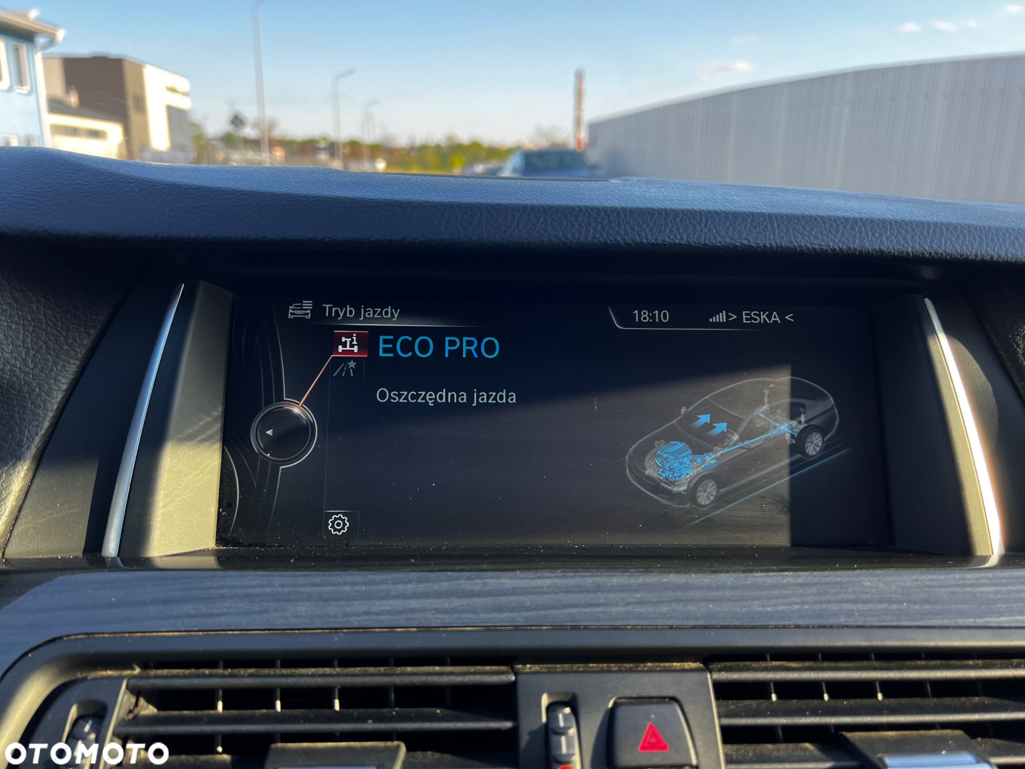 BMW Seria 5 535i xDrive Luxury Line - 37