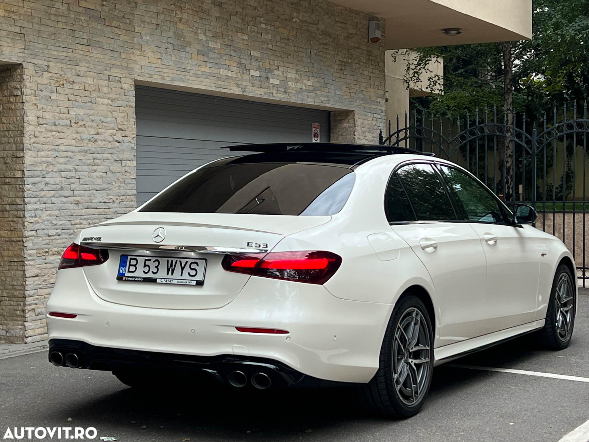 Mercedes-Benz E AMG 53 4Matic T AMG Speedshift 9G-TCT - 4