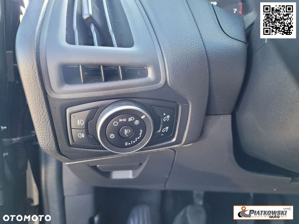 Ford Focus 1.0 EcoBoost Edition - 24