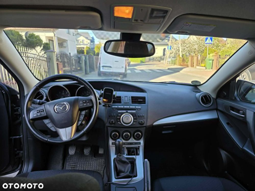 Mazda 3 - 9