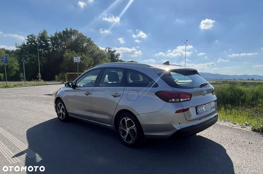 Hyundai i30 1.4 Classic + - 7