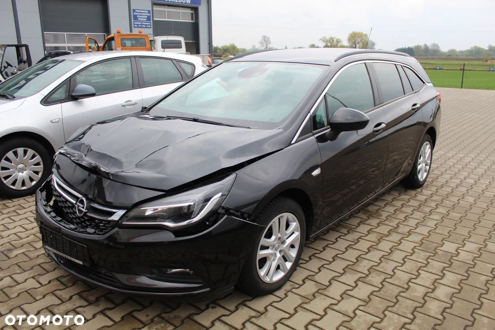 Opel Astra - 1