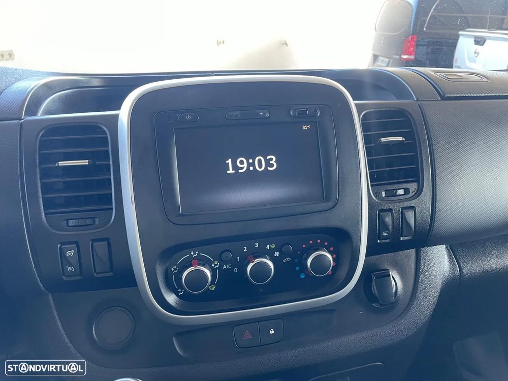 Renault Trafic L2H1 2.0 DCI Grand Confort - 9