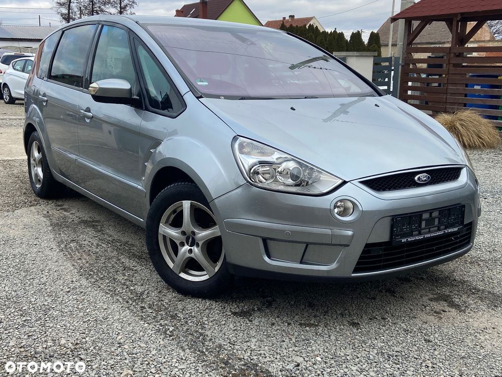 Ford S-Max 2.0 TDCi DPF Titanium - 4