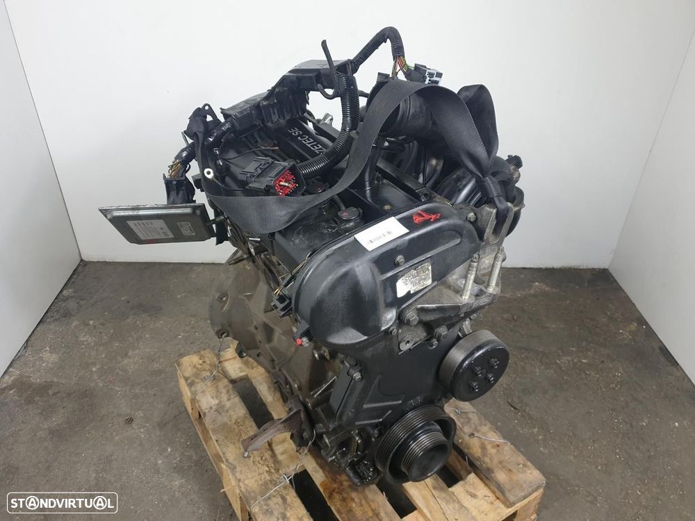 MOTOR COMPLETO FORD FIESTA V 2003 - 4
