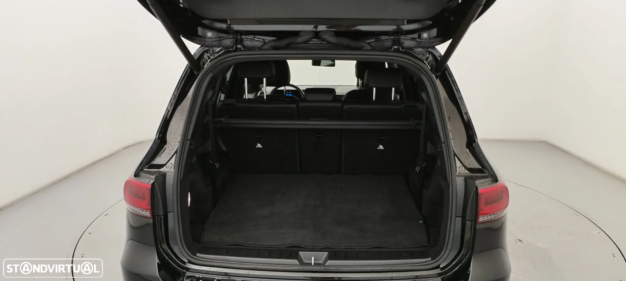 Mercedes-Benz EQB 250 AMG Line - 28