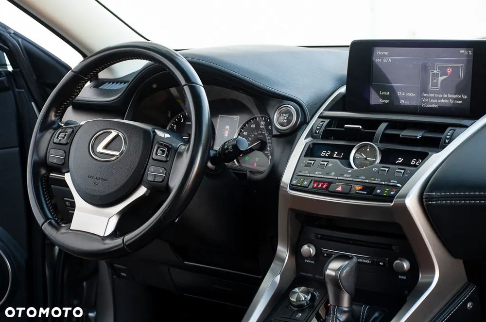 Lexus NX 300 AWD - 17