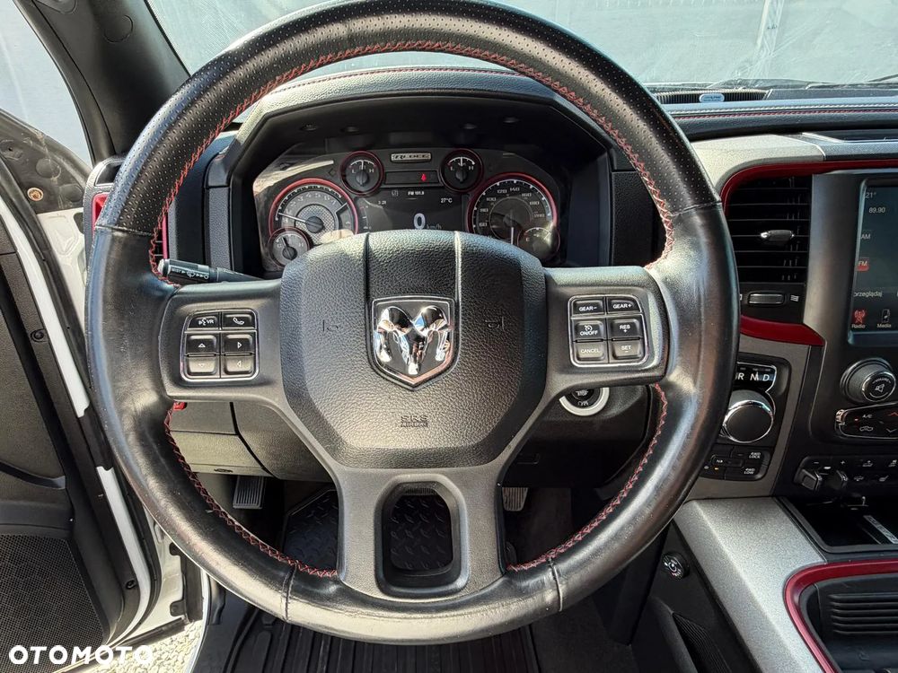 RAM 1500 - 32