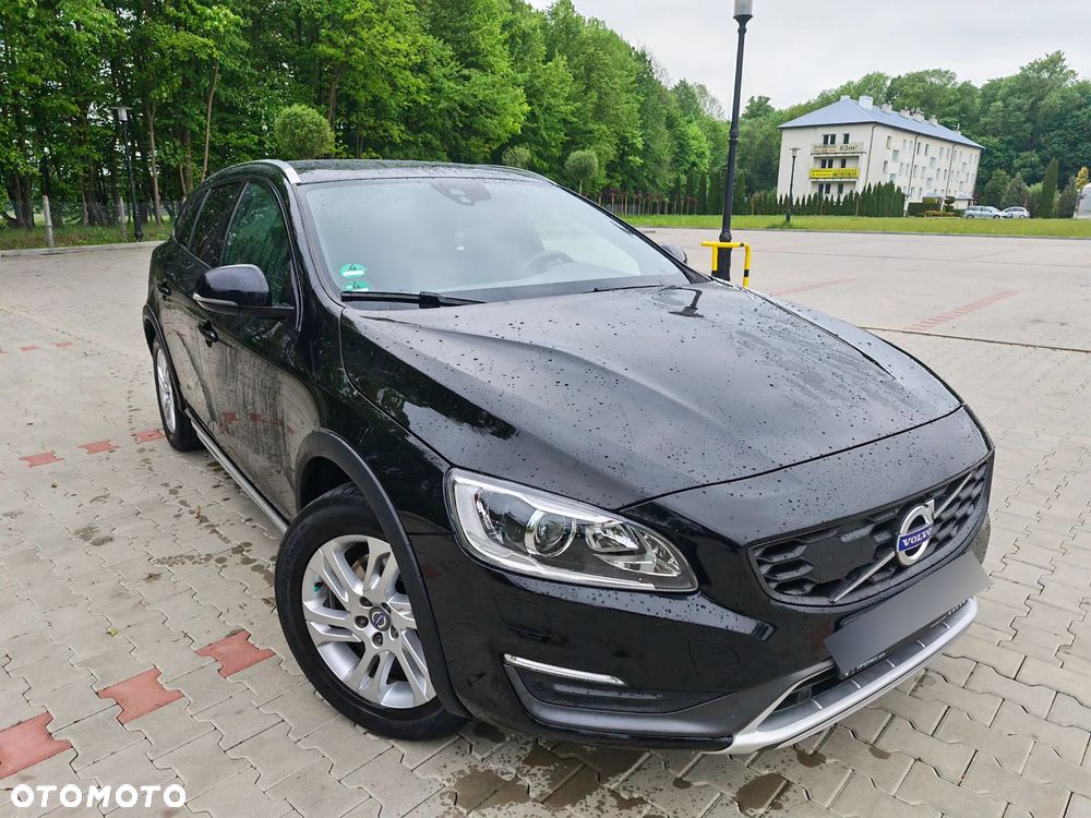 Volvo V60 Cross Country D3 Geartronic Momentum - 10