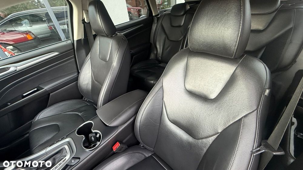 Ford Mondeo - 24