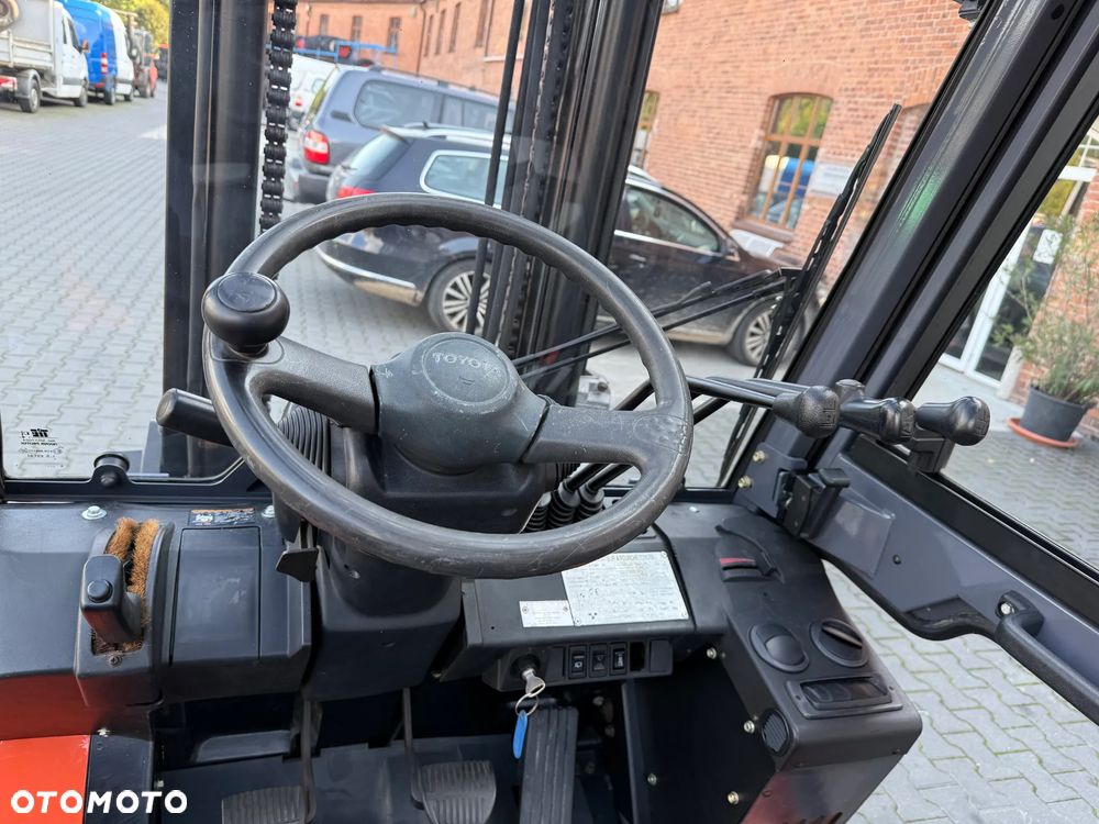 Toyota 02-7FDJF35 - 24