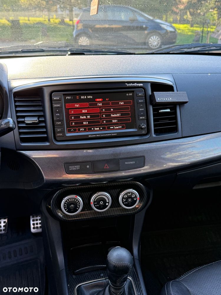 Mitsubishi Lancer - 18