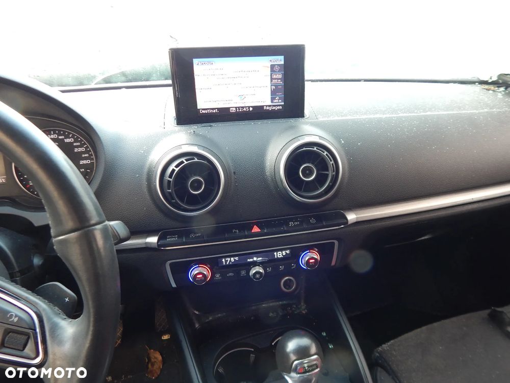 Audi A3 Sportback 2.0 TDI S tronic sport - 16