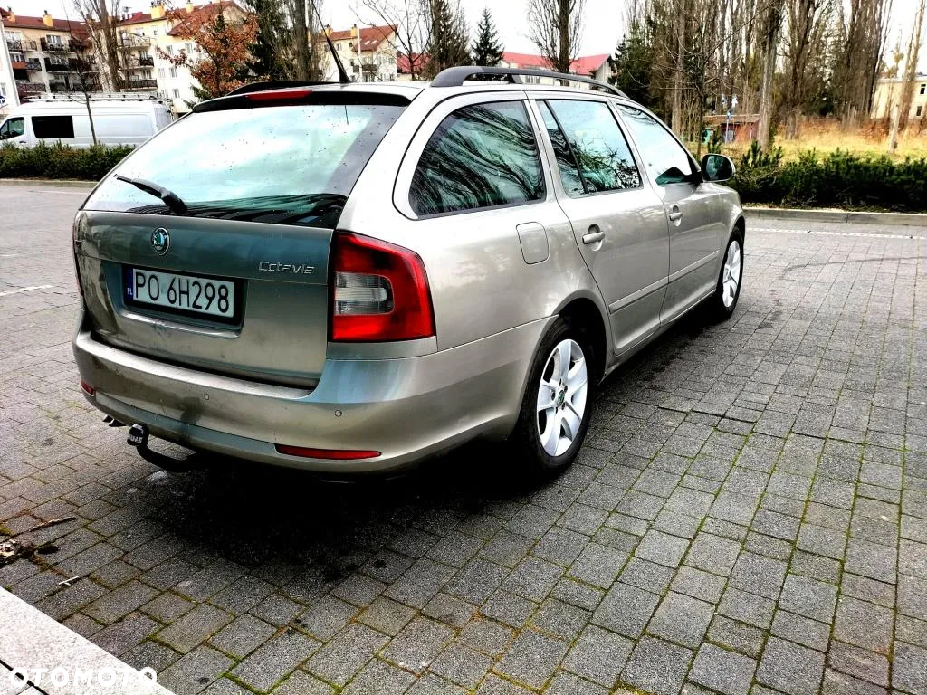 Skoda Octavia 2.0 TDI Ambiente - 9