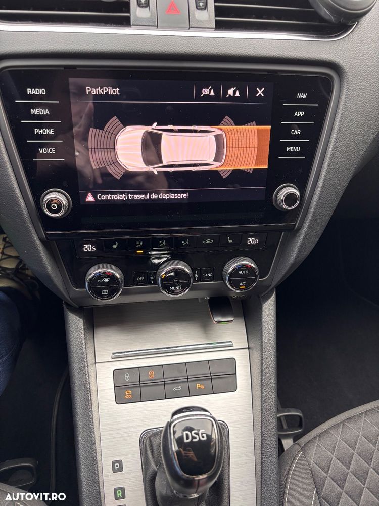Skoda Octavia 2.0 TDI DSG Style - 9