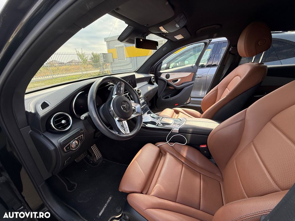 Mercedes-Benz GLC Coupe 300 e 4MATIC - 5