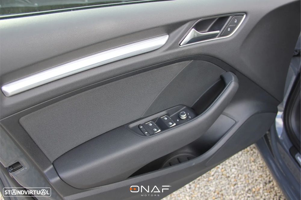 Audi A3 Sportback 30 TFSI Sport - 13