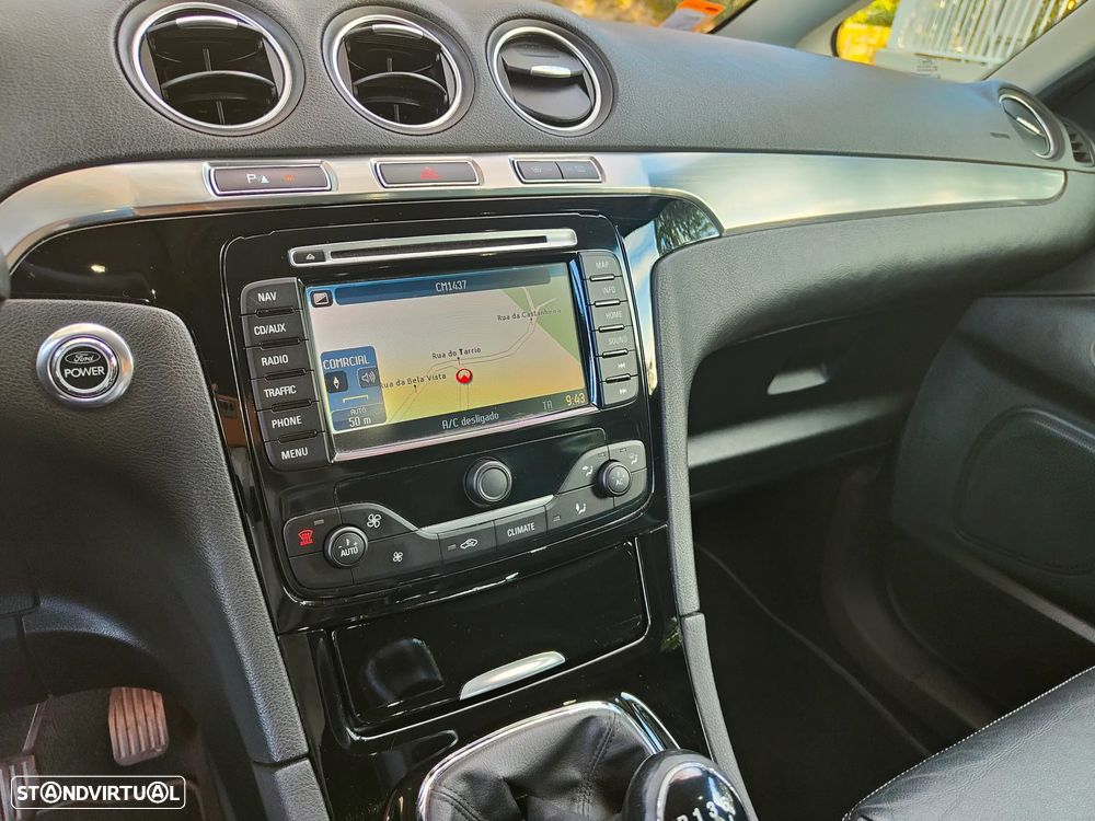 Ford S-Max 2.0 TDCi Titanium 7L 139g - 13