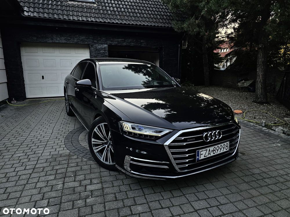 Audi A8 - 1