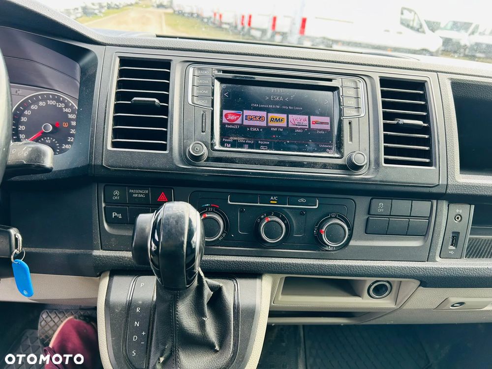 Volkswagen Transporter T6 - 14