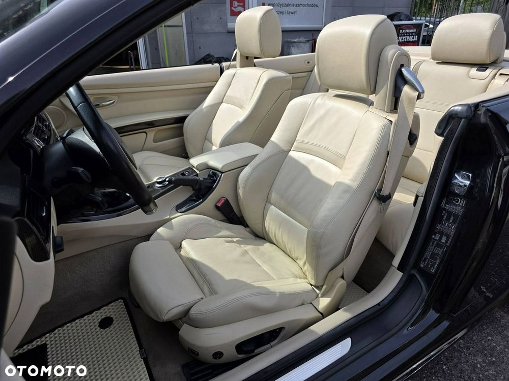 BMW Seria 3 320i Edition Exclusive - 12