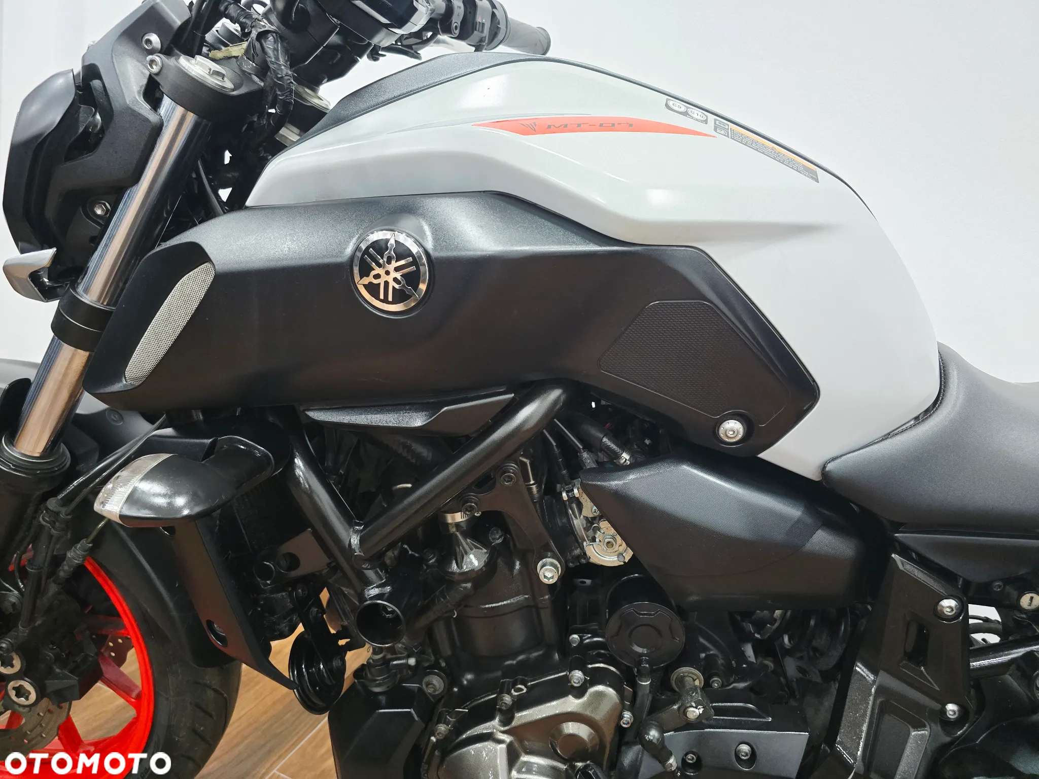 Yamaha MT - 12
