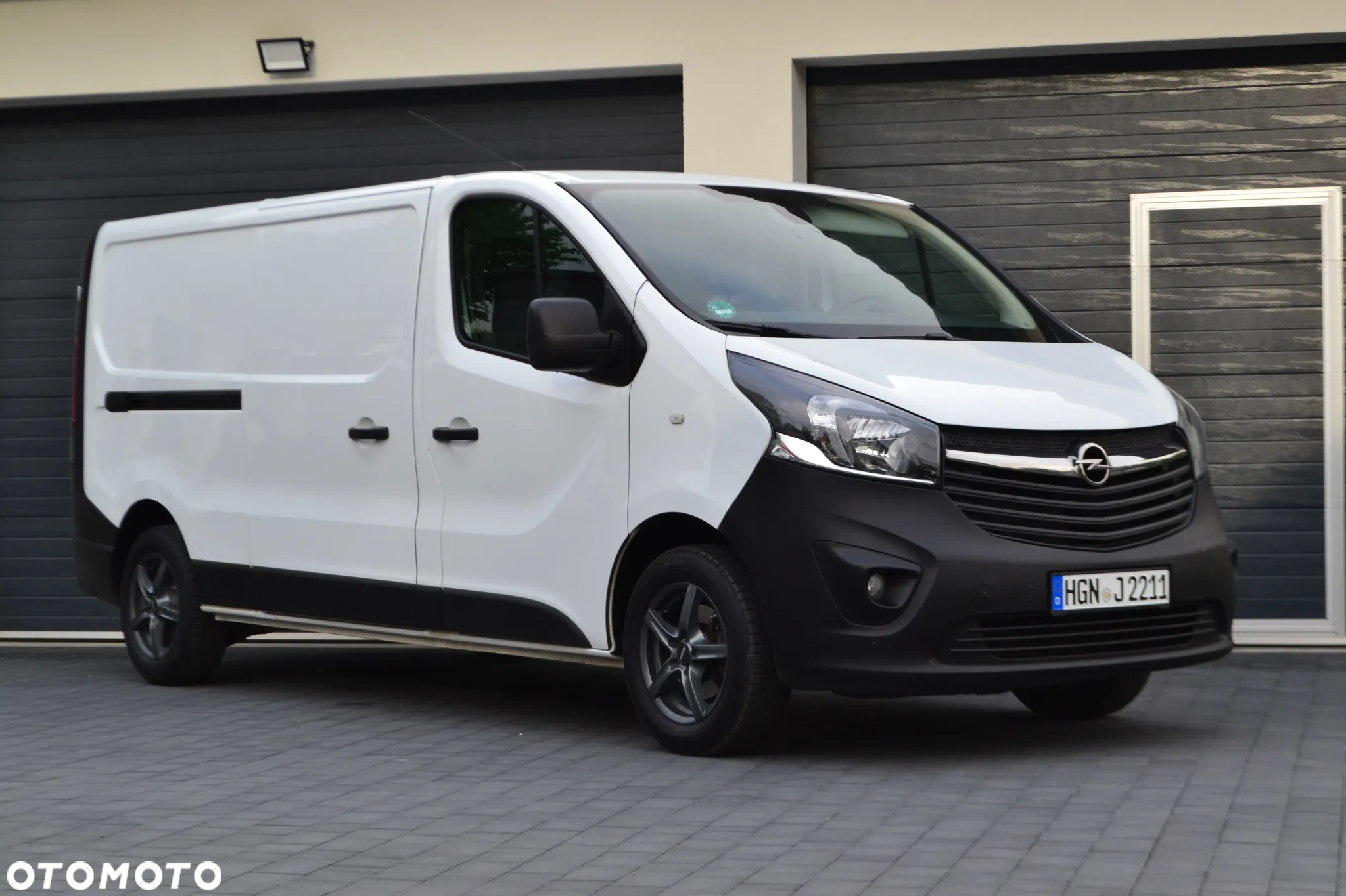 Renault TRAFIC LONG - 10