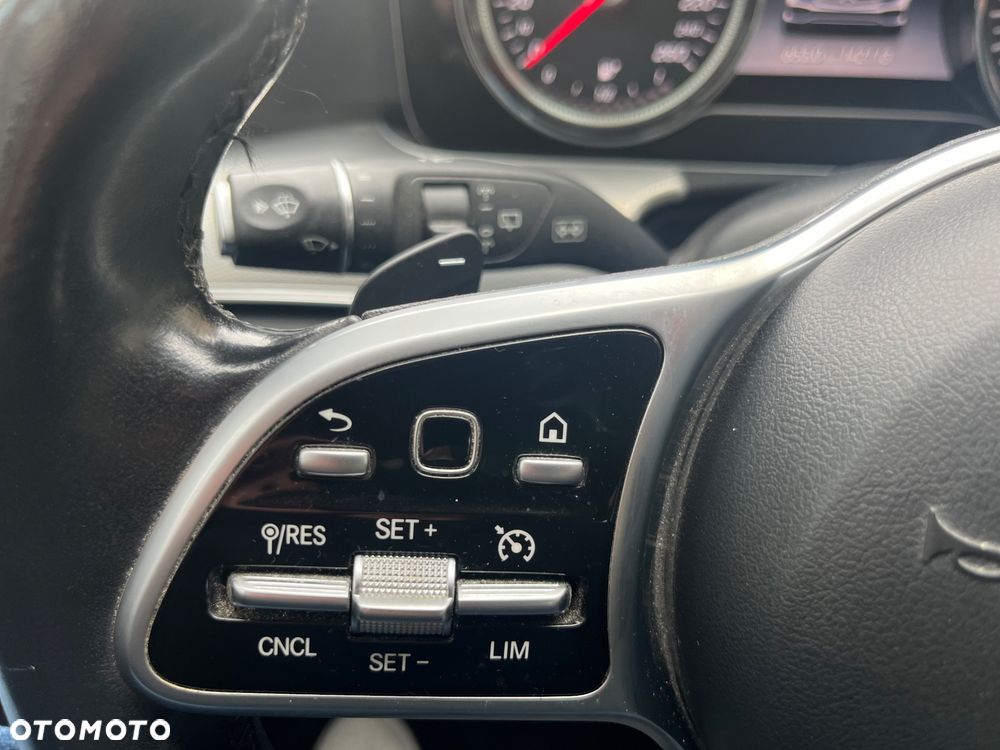 Mercedes-Benz Klasa E 200 9G-TRONIC Avantgarde - 17