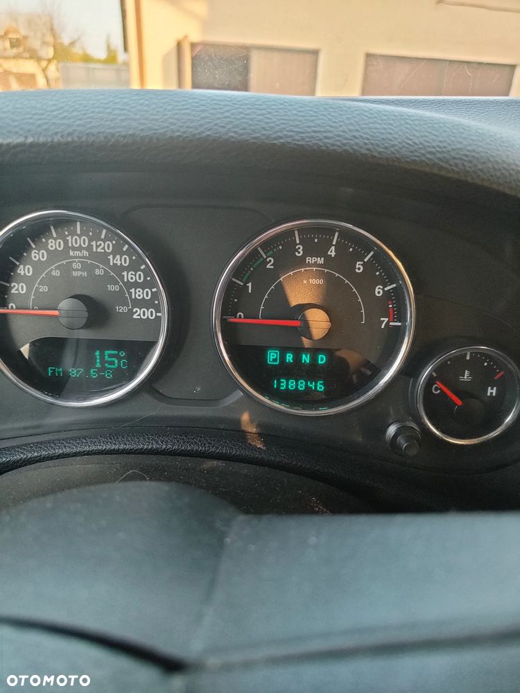 Jeep Wrangler 3.6 Unlim Sahara - 17