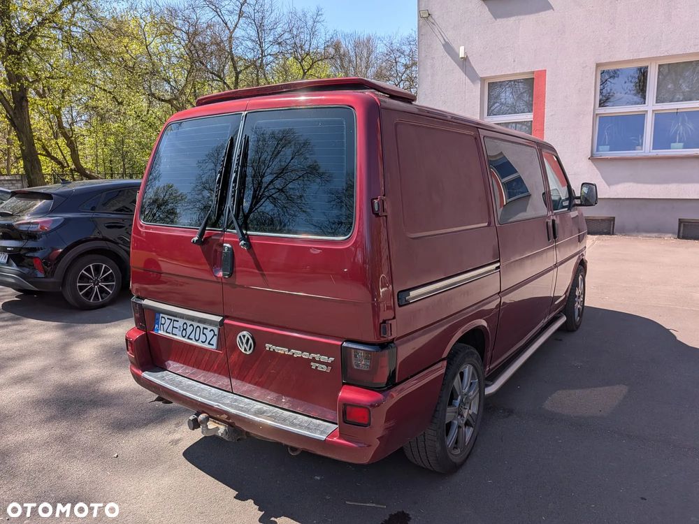 Volkswagen Transporter - 3