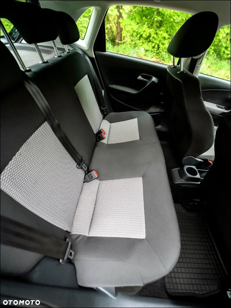 Volkswagen Polo - 30