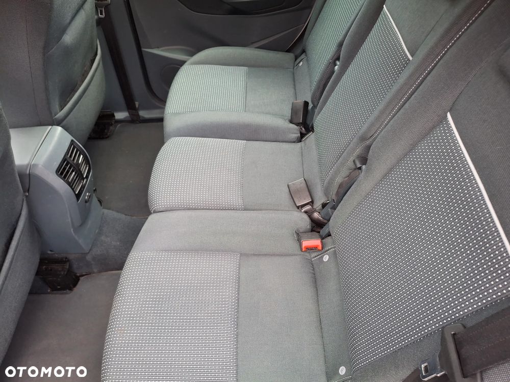 Ford C-MAX 2.0 Titanium - 9