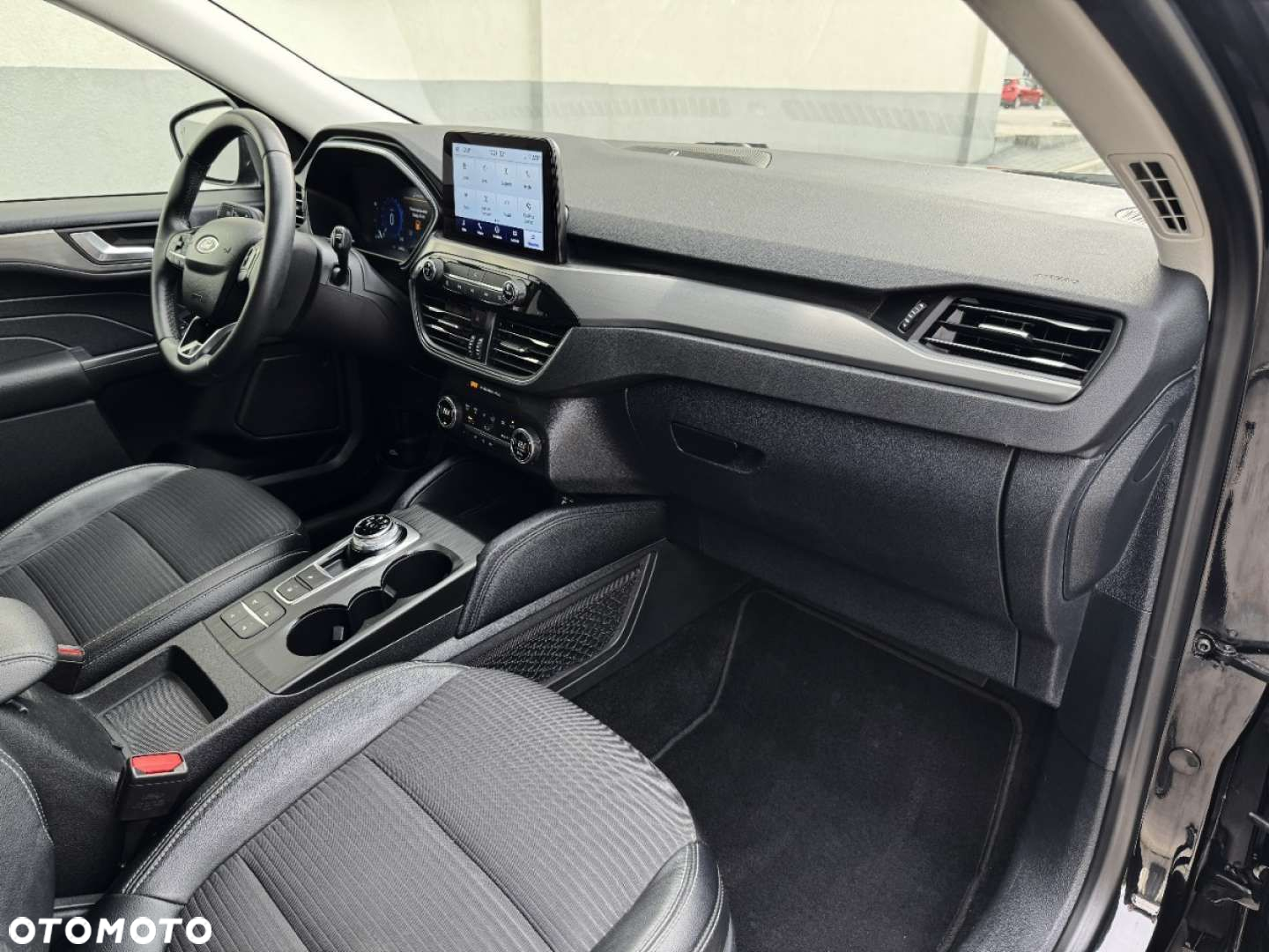 Ford Kuga 2.0 EcoBlue AWD Titanium X - 27