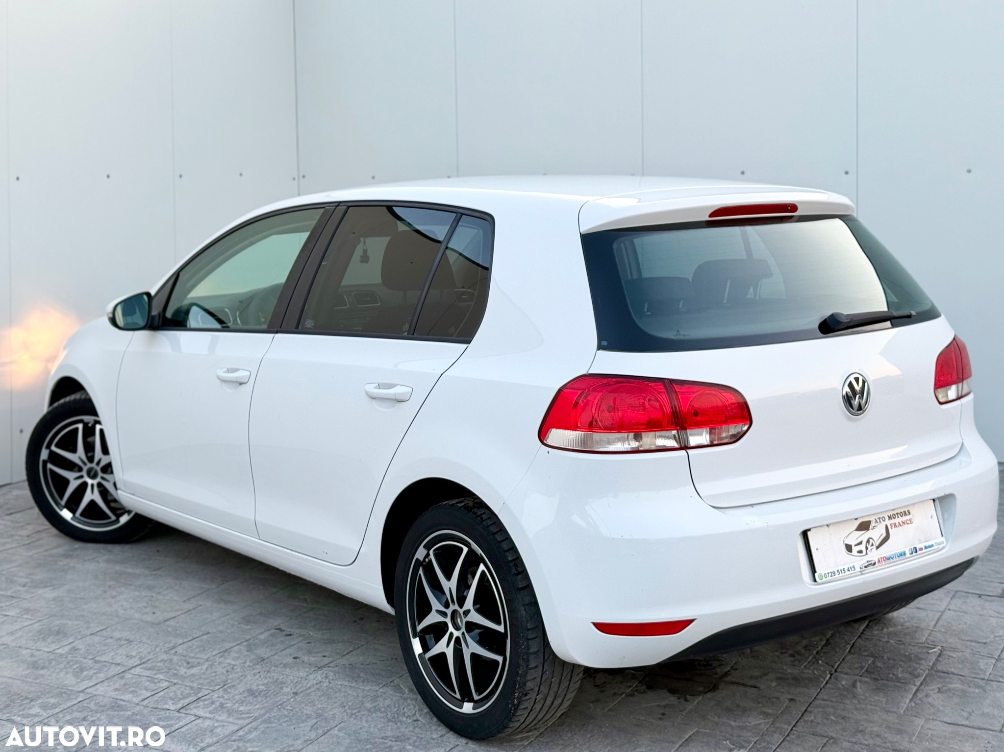 Volkswagen Golf 1.4 Style - 3