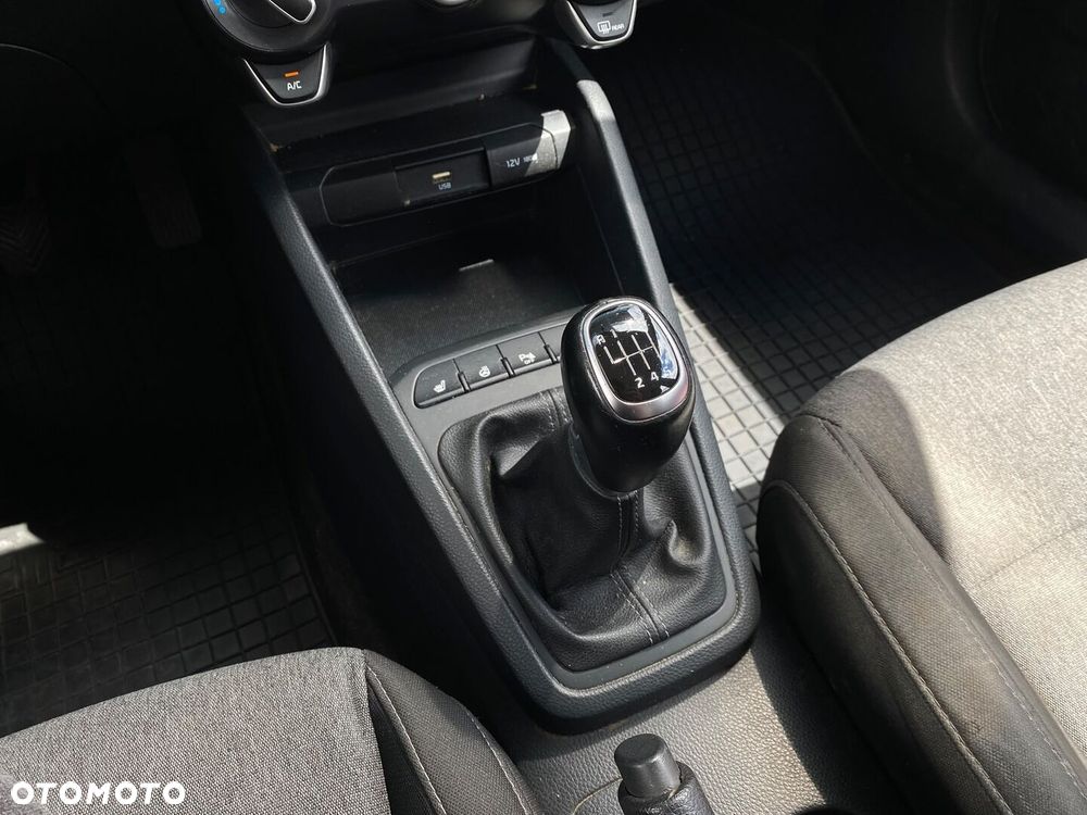 Kia Stonic 1.0 T-GDI M - 17
