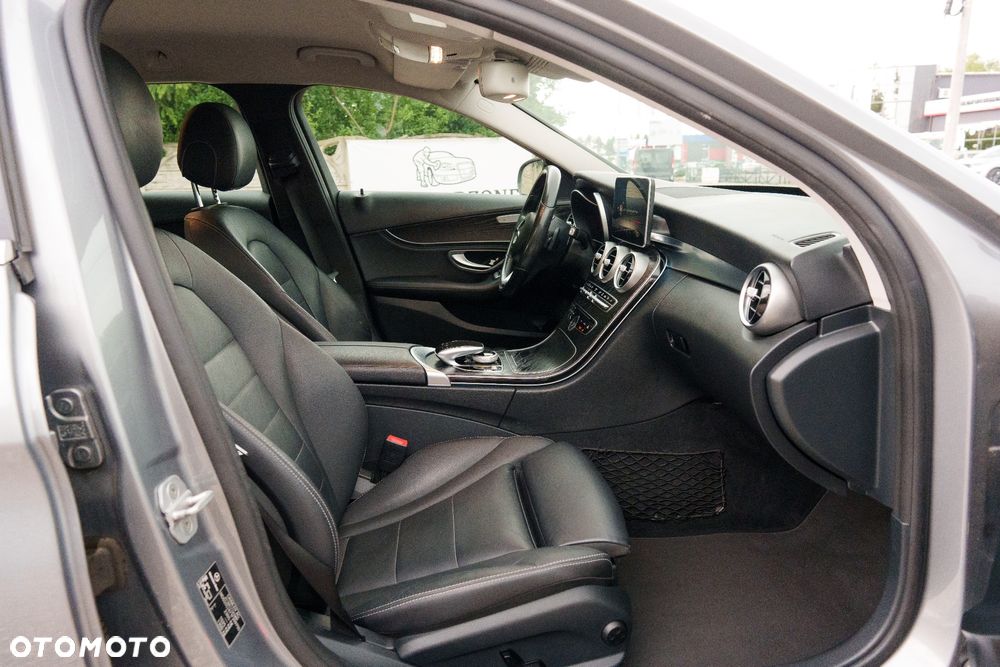 Mercedes-Benz Klasa C 350 e 7G-TRONIC Avantgarde - 21