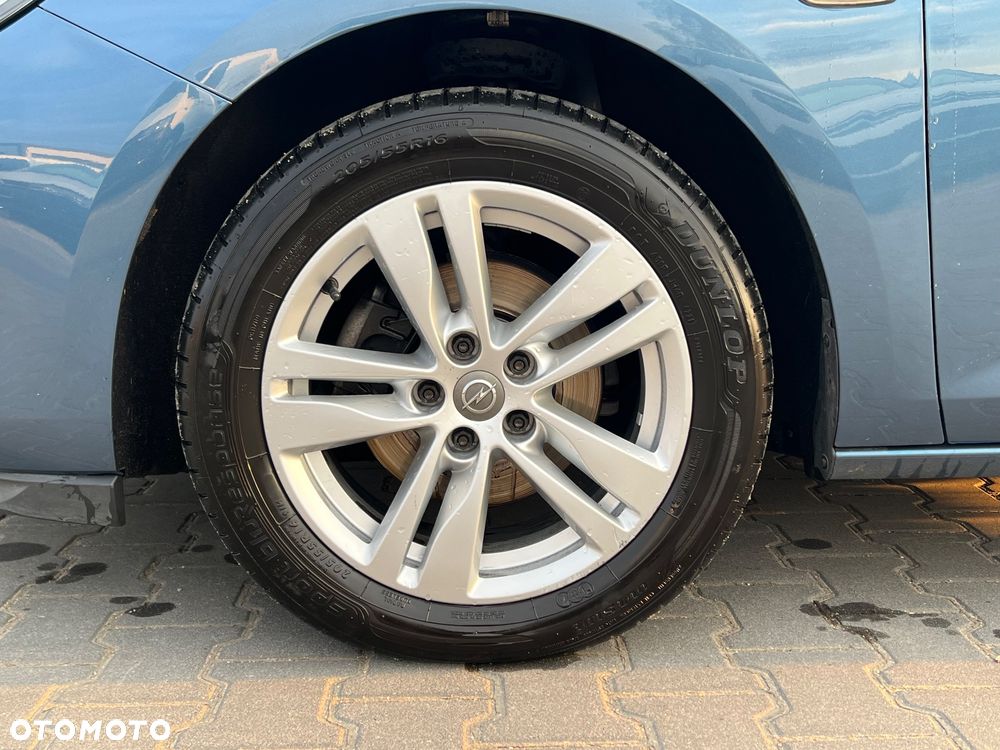 Opel Astra 1.4 T GPF Dynamic S&S - 10