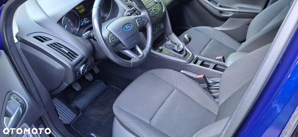 Ford Focus - 15