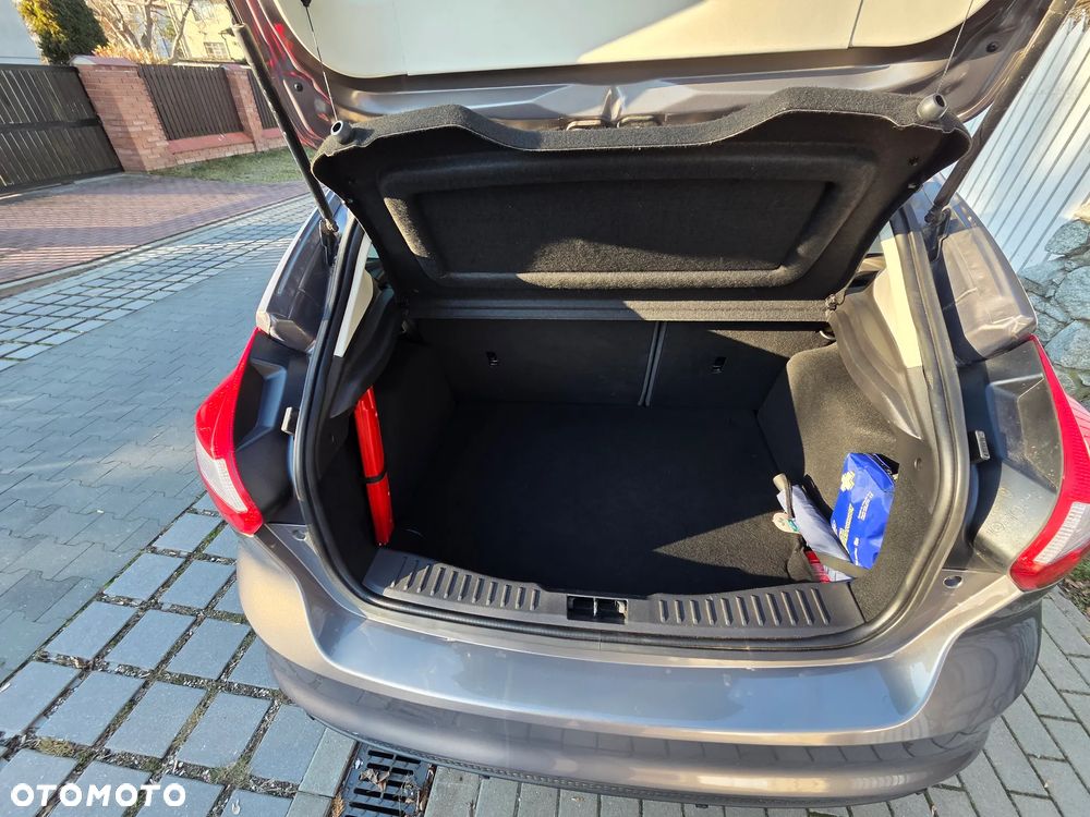 Ford Focus 1.6 TDCi DPF Titanium - 10