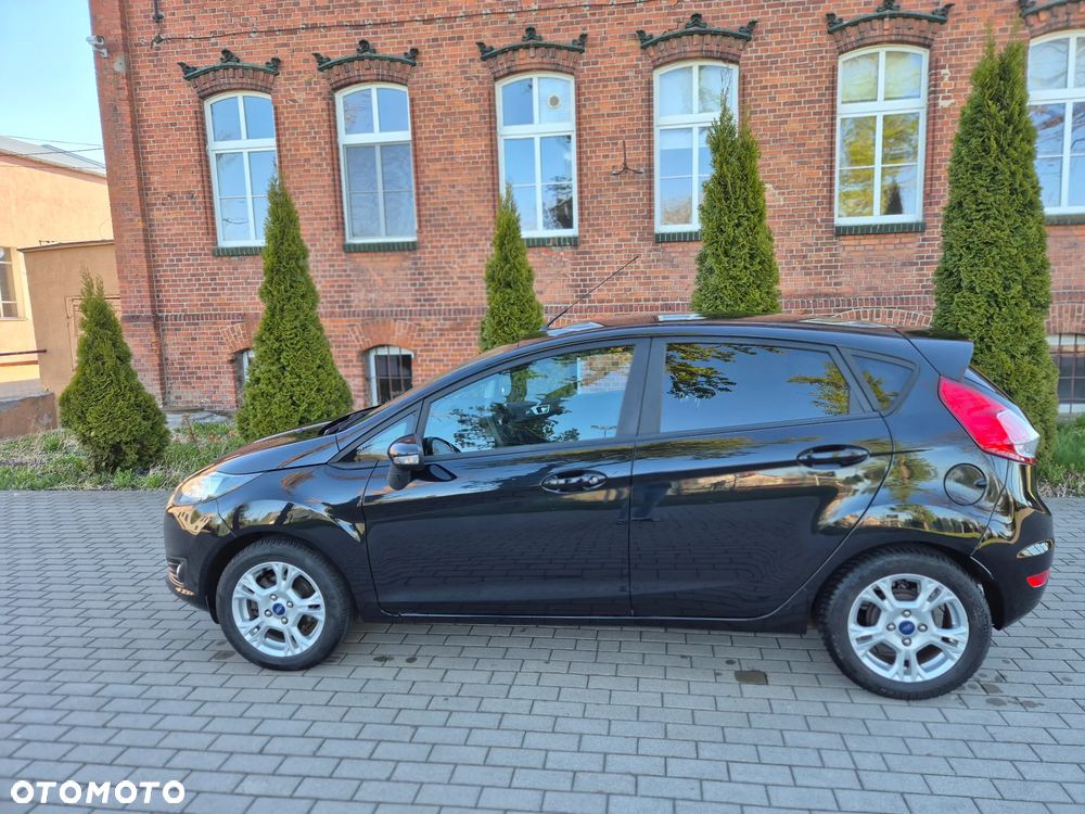 Ford Fiesta 1.25 Ambiente EU5 - 12
