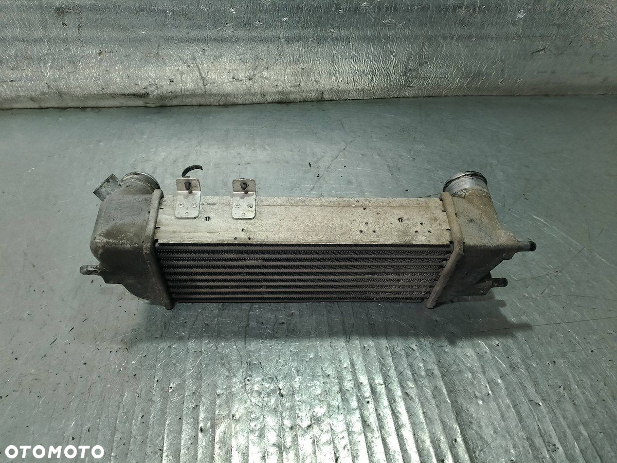 CHŁODNICA INTERCOOLER HYUNDAI I30 I 282712A610 1.6 - 5