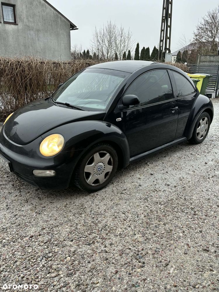 Volkswagen New Beetle - 9