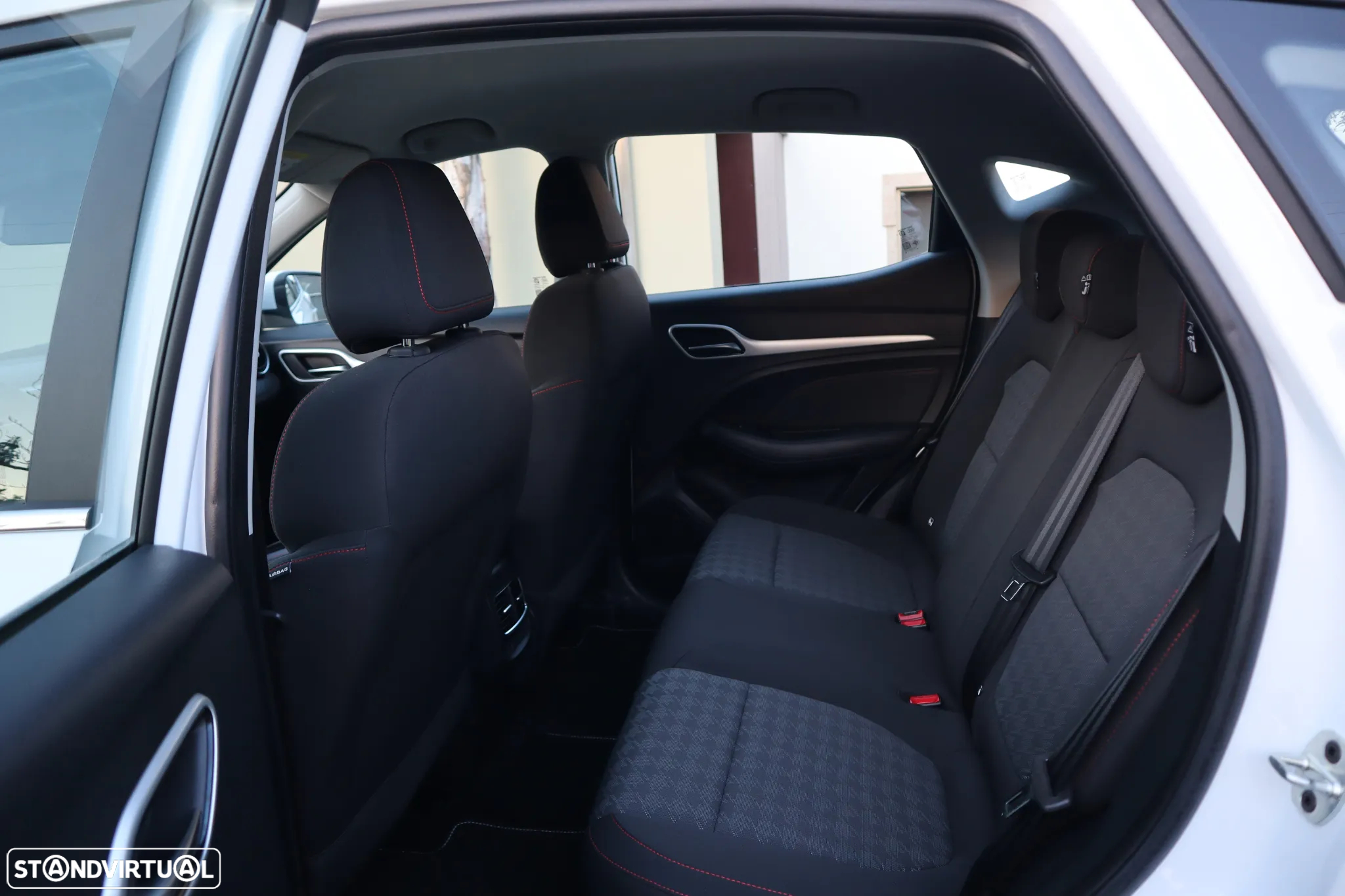 MG ZS EV 50.3 kWh Comfort - 24