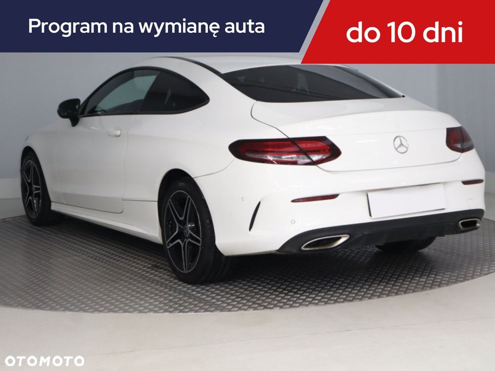 Mercedes-Benz C-Class 2018 photo 5