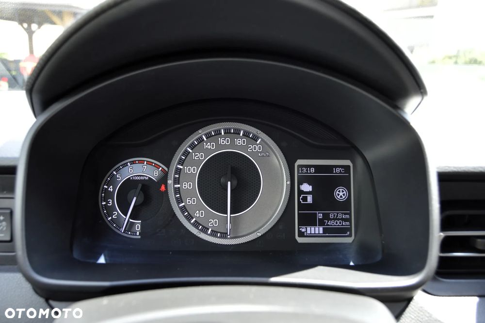 Suzuki Ignis 1.2 SHVS Premium 4WD - 23