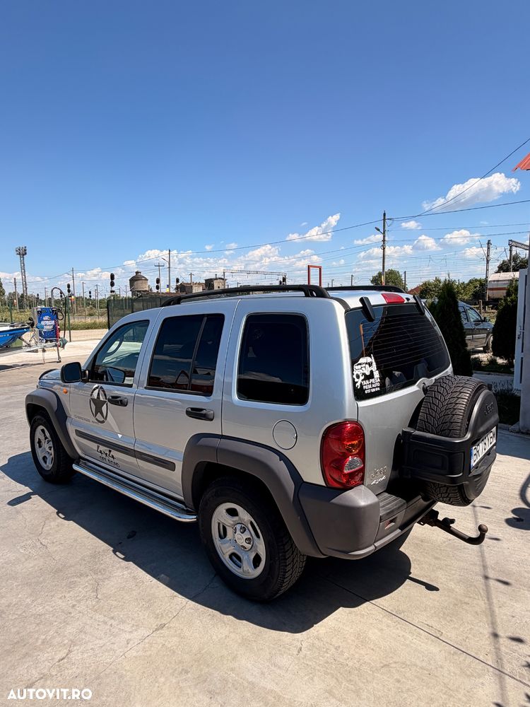 Jeep Cherokee 2.8 CRD Extreme Sport - 5