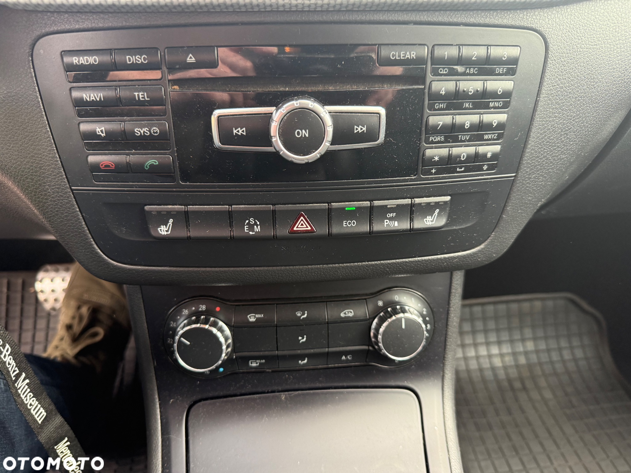 Mercedes-Benz Klasa B 180 CDI (BlueEFFICIENCY) 7G-DCT - 18